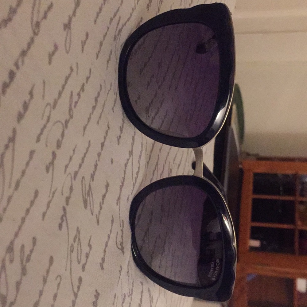 CHANEL Butterfly Sunglasses Blue/Grey Polarized 💙